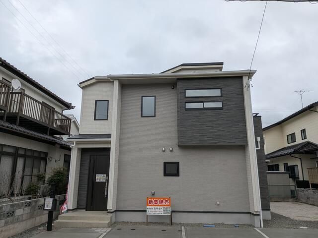 Newly Built 4LDK House in Fukushima City, 185 sqm - Thumbnail 2