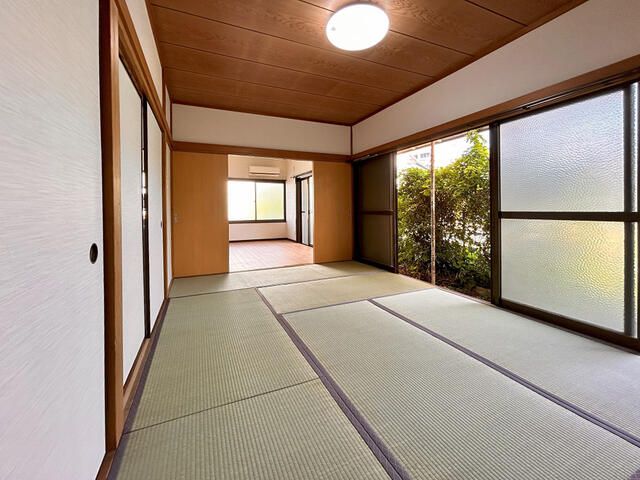 3DK Single-Story House for Rent in Ninomiya, Kanagawa - Thumbnail 2