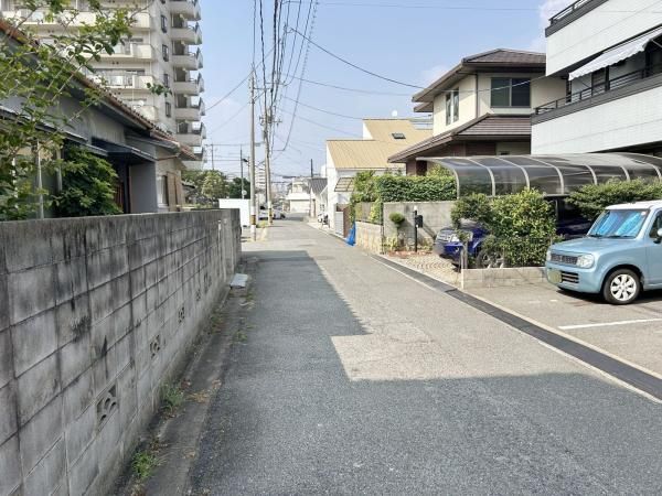 4SLDK Steel-Frame House in Hiroshima Naka Ward, 245 sqm - Thumbnail 4