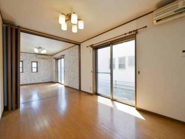 4DK Detached House for Sale in Kodaira, Tokyo - Thumbnail 2