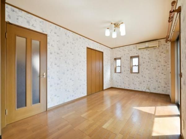 4DK Detached House for Sale in Kodaira, Tokyo - Thumbnail 3