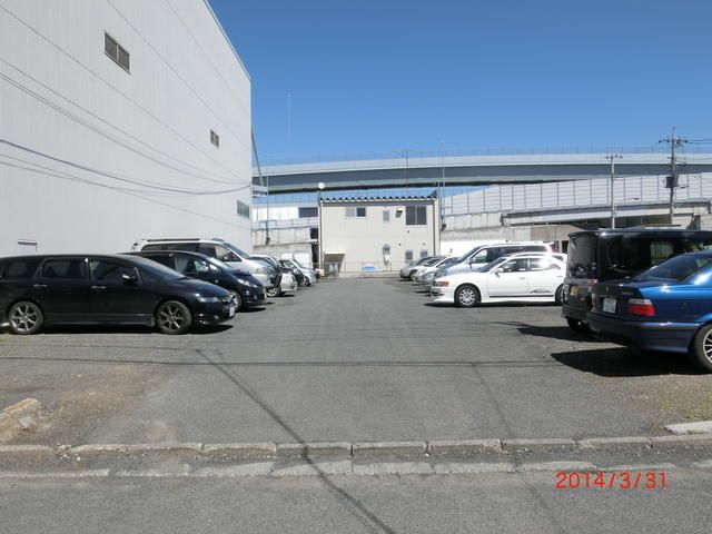 Rental Parking Space in Atsugi, Kanagawa - 7,700 Yen - Thumbnail 2