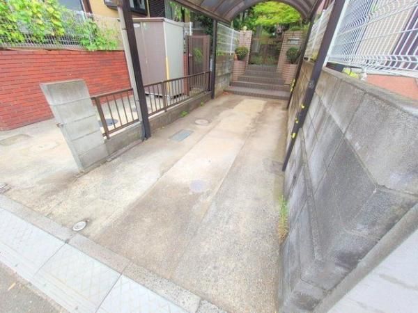 3LDK Detached House for Sale in Saitama's Midori Ward - Thumbnail 4