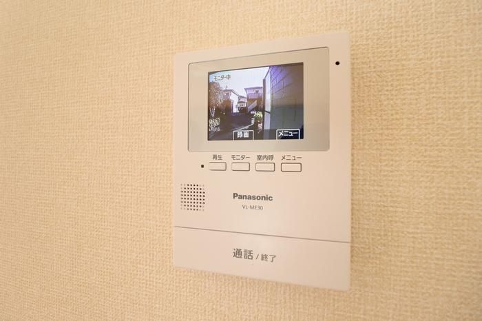3LDK Terraced House for Rent in Mitaka, Tokyo - Thumbnail 2