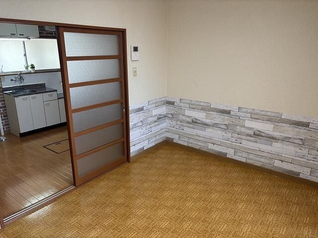 2K Apartment for Rent in Yonezawa, Yamagata - 33.47 sqm - Thumbnail 3