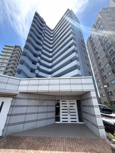 3LDK Apartment for Sale in Taihaku Ward, Sendai - Thumbnail 2