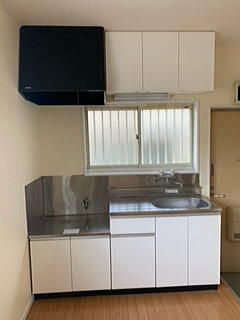 2DK Apartment for Rent in Kamishakujii, Nerima, Tokyo - Thumbnail 4