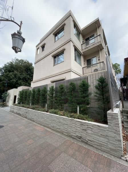 3LDK Maisonette Apartment in Kunitachi, Tokyo | 90.64 sqm - Thumbnail 2