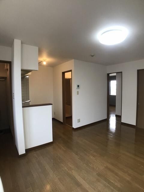 2LDK Apartment for Rent in Kiyota-ku, Sapporo, 40.49 sqm - Thumbnail 2