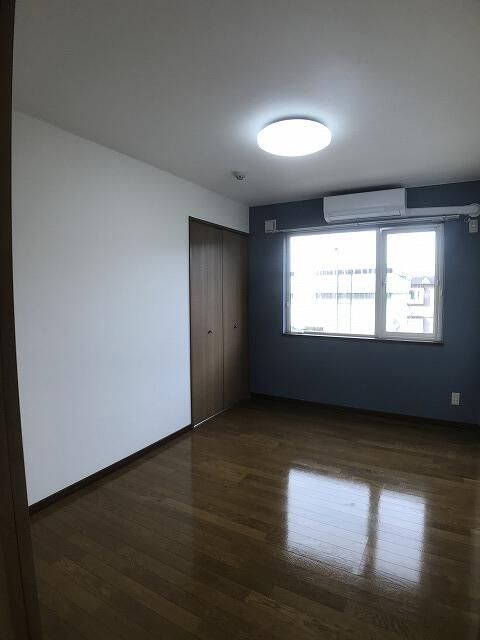 2LDK Apartment for Rent in Kiyota-ku, Sapporo, 40.49 sqm - Thumbnail 3