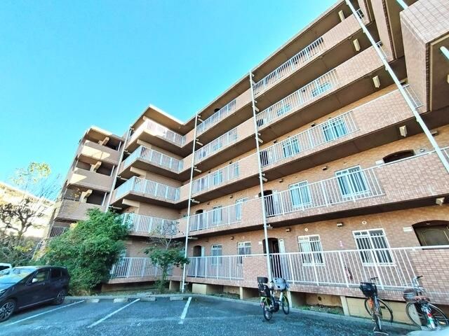 2SLDK Apartment for Rent in Saitama City Near Kita-Urawa Station - Thumbnail 2