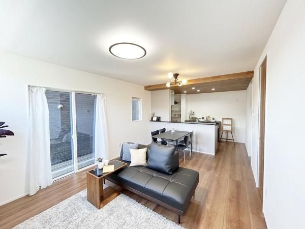 New 3LDK House in Hatsukaichi, Hiroshima - 2025 Build - Thumbnail 3