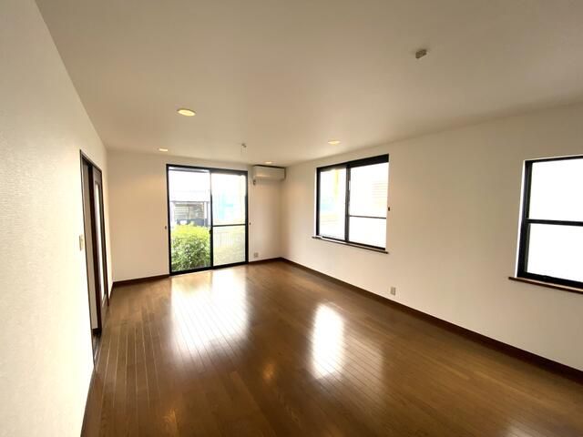 5LDK House for Rent in Kazo City, Saitama - Thumbnail 4
