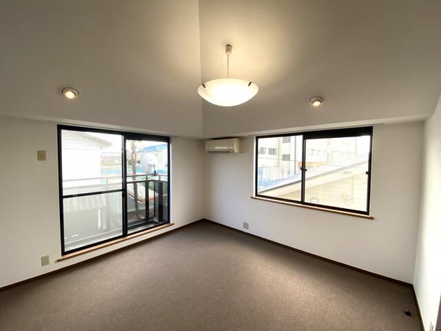 5LDK House for Rent in Kazo City, Saitama - Thumbnail 3