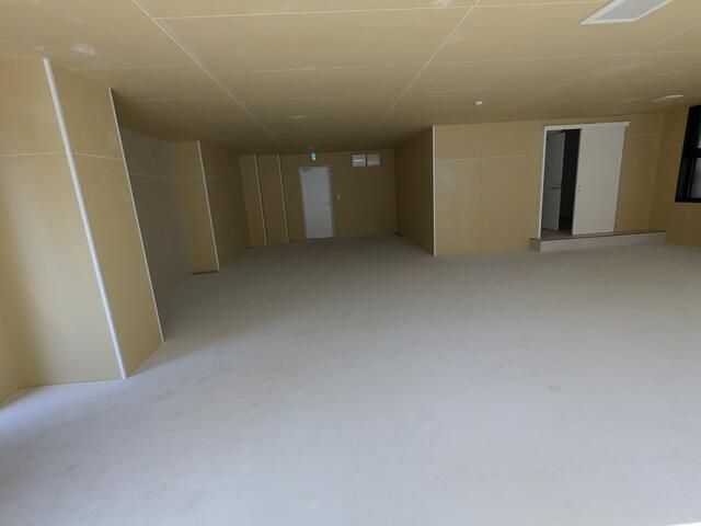 New Commercial Space for Rent near Keisei Tsudanuma Station - Thumbnail 4