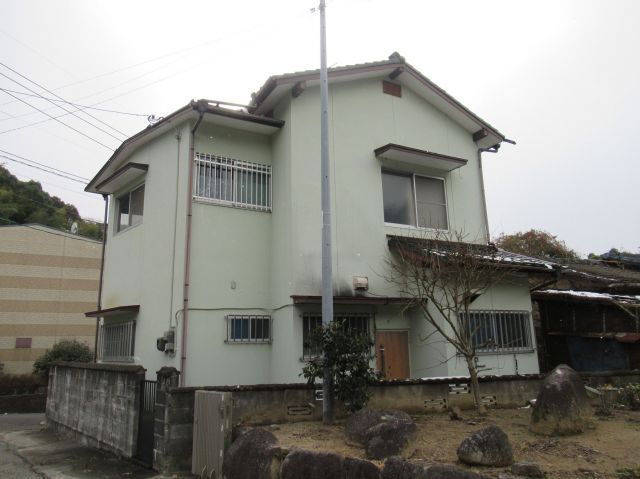4DK House for Sale in Iizuka, Fukuoka - 76 sqm Land - Image 9