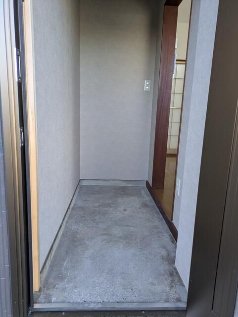 2DK Apartment for Rent in Katsuura, Chiba - 47,000 Yen - Thumbnail 3