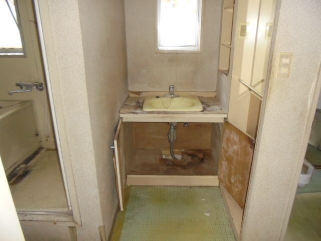 4DK Detached House for Sale in Kagoshima's Yoshino District - Image 29