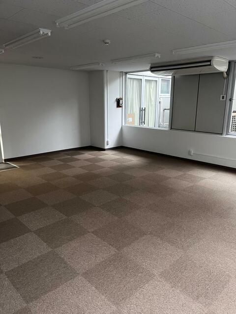 Gokokuji Royal Heights Commercial Office/Rental in Bunkyo, Tokyo - Thumbnail 3