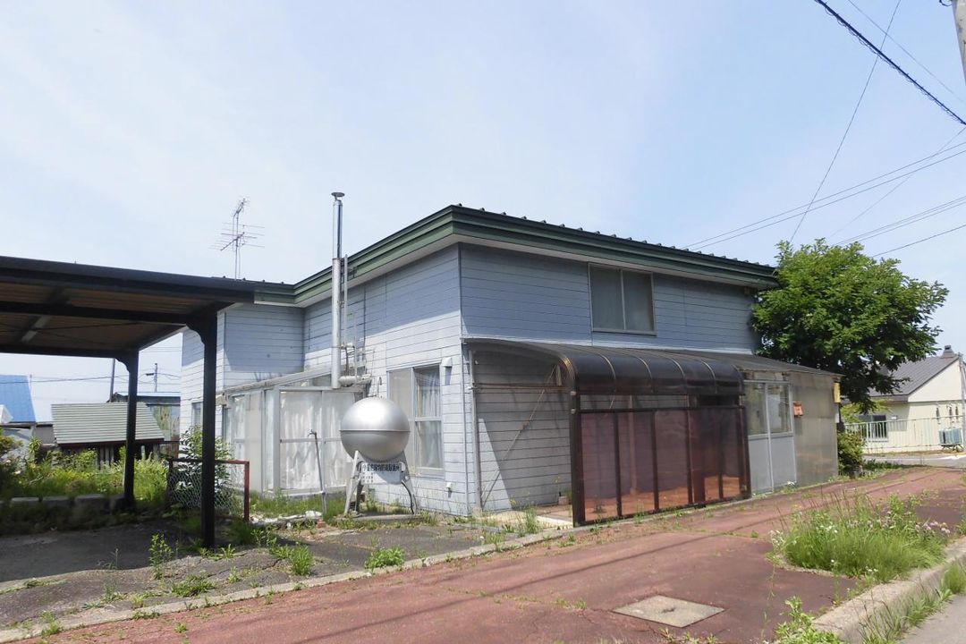 3LDK House on Large Corner Lot in Ikeda, Hokkaido - Image 50