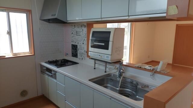 4LDK House in Takasaki with Garden and Parking - Thumbnail 4