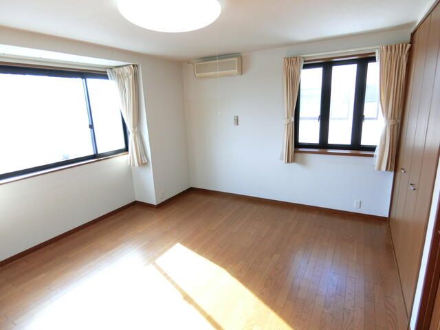 4SLDK Lightweight Steel House for Sale in Joetsu, Niigata - Thumbnail 2