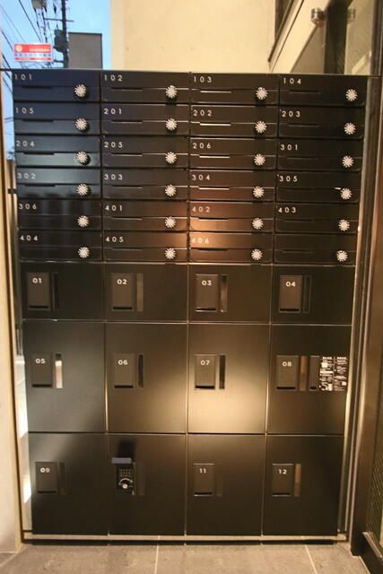 Modern 1R Apartment for Rent in Asagaya, Suginami - Thumbnail 2