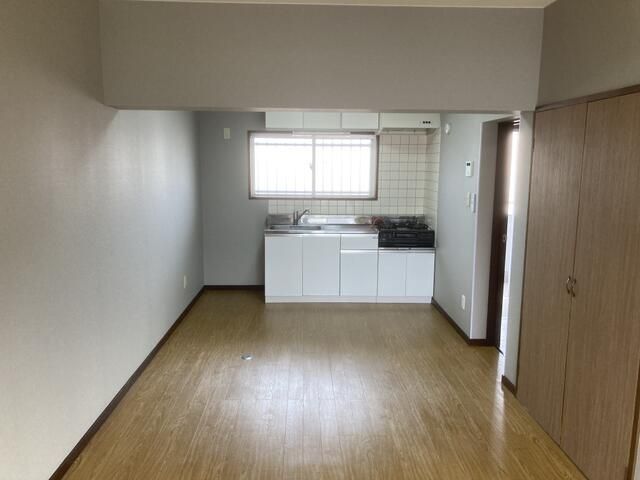 Sunrise Wakamiya 202: 1DK Apartment for Rent in Ichikawamisato - Thumbnail 4