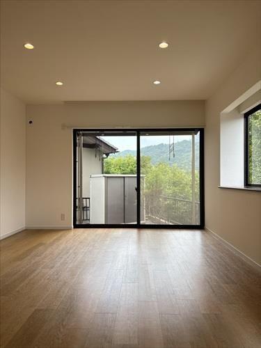 Renovated 4SLDK House in Hiroshima Asaminami, Near Bishamondai Station — Image 22, Asaminami, Hiroshima