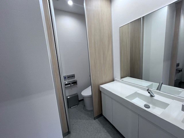 Commercial Space for Rent in Monzen-nakacho, Tokyo - Thumbnail 4