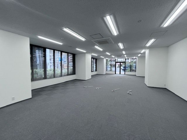 Commercial Space for Rent in Monzen-nakacho, Tokyo - Thumbnail 3