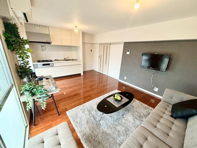 2LDK Apartment for Rent near Higashi-Iwatsuki Station, Saitama - Thumbnail 3
