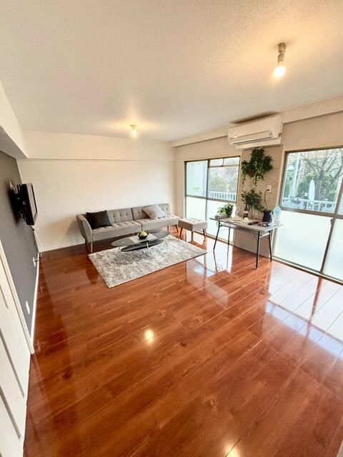 2LDK Apartment for Rent near Higashi-Iwatsuki Station, Saitama - Thumbnail 2