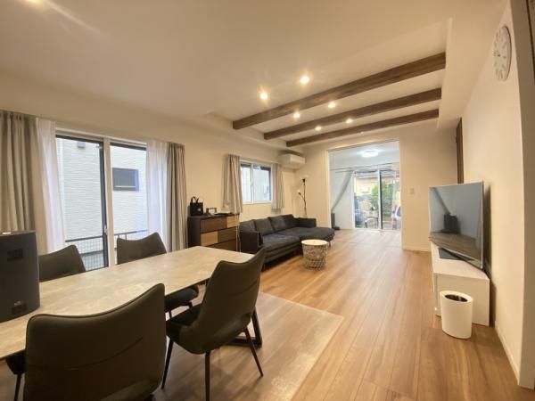 Modern 5LDK Detached House for Sale in Kiyose, Tokyo - Thumbnail 3