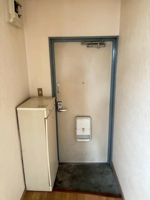 1R Apartment for Rent near Nishifunabashi Station, Funabashi - Thumbnail 2