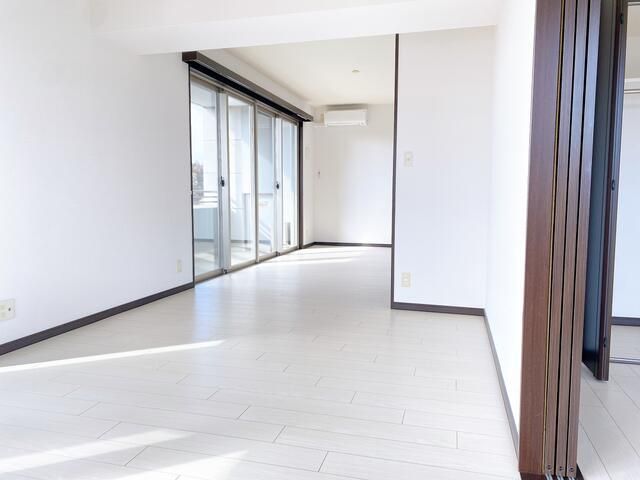2LDK Apartment for Rent in Izumi-Chuo, Sendai, Miyagi - Thumbnail 2