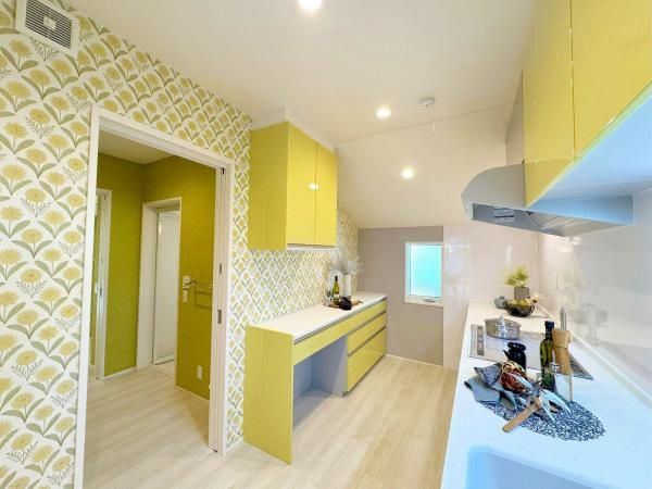 Modern 3SLDK House in Shibuya's Yoyogi-Uehara, Tokyo - Thumbnail 4