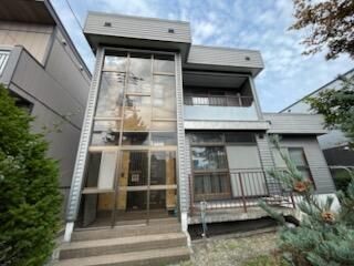 5LDK House on 215㎡ Land in Sapporo's Teine Ward - Image 7