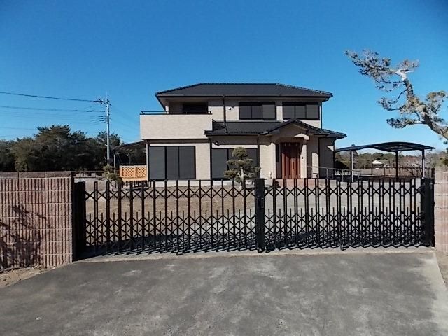 5LDK Detached House for Sale in Togane, Chiba - 175m2 - Thumbnail 2