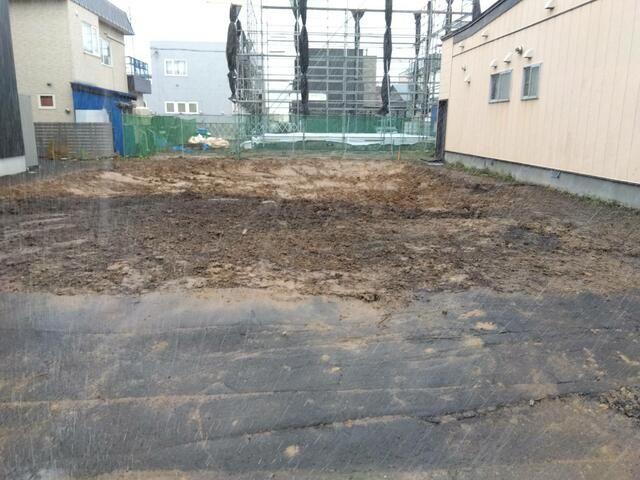 140 sqm Residential Land for Sale in Sapporo's Kita Ward - Thumbnail 2