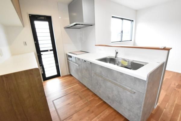 New 2024 3LDK Wooden House in Kumano, Hiroshima | 113.22 sqm - Thumbnail 4