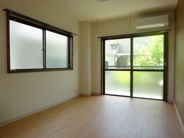 Renovated 1K Apartment for Rent in Musashino, Tokyo - Thumbnail 3
