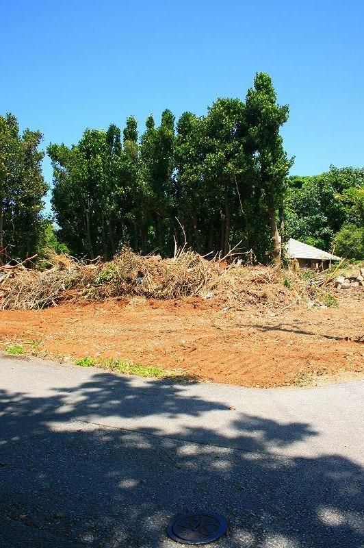 413.44 sqm Residential Land for Sale in Motobu Town, Okinawa - Thumbnail 4