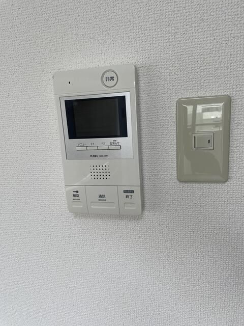 1DK Apartment in Meguro City, Tokyo for Rent - Thumbnail 3