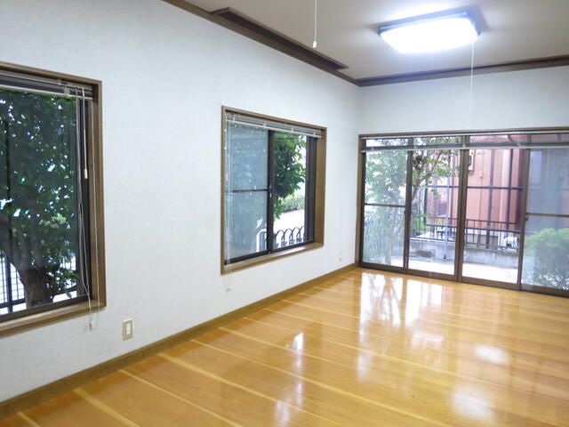 Large 4SLDK House with Tea Room in Kofu, Yamanashi - Thumbnail 3