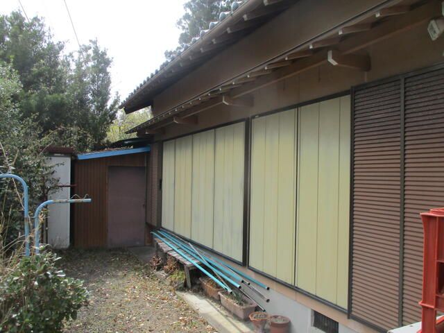 Spacious 5K Wooden House on 566 sqm Land in Shima, Mie - Thumbnail 2