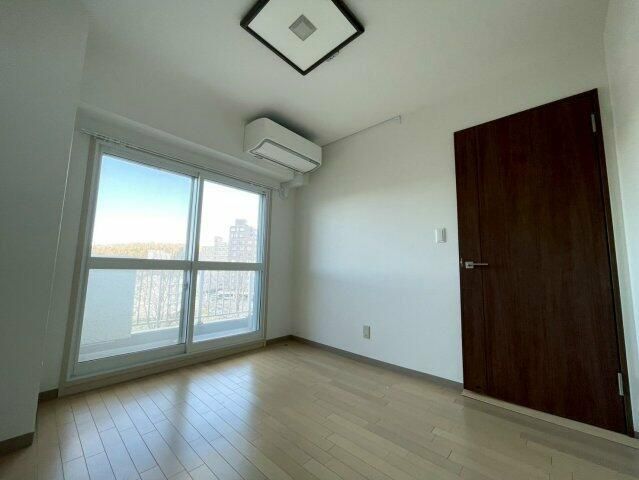 3LDK Apartment for Sale in Minami-ku, Sapporo, Hokkaido - Thumbnail 4