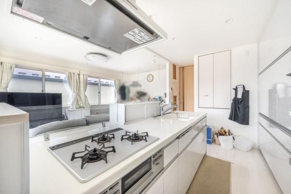 Modern 2SLDK House in Mitaka, Tokyo with 144sqm Land - Thumbnail 2