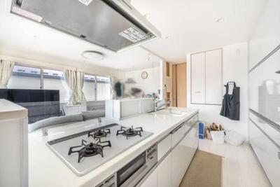 Modern 2SLDK House in Mitaka, Tokyo with 144sqm Land — Image 19, Mitaka, Tokyo