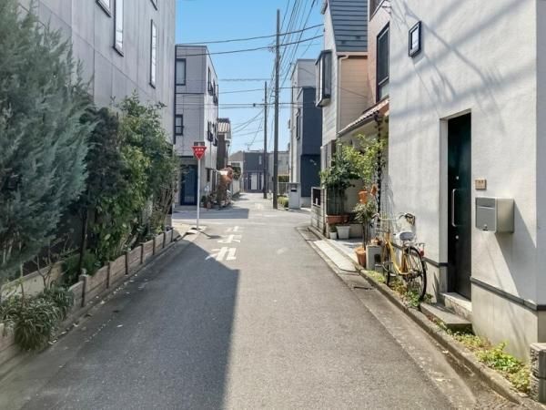 Land for Sale in Katsushika, Tokyo - 116 sqm Plot Near Shin-Shibamata Station - Thumbnail 2